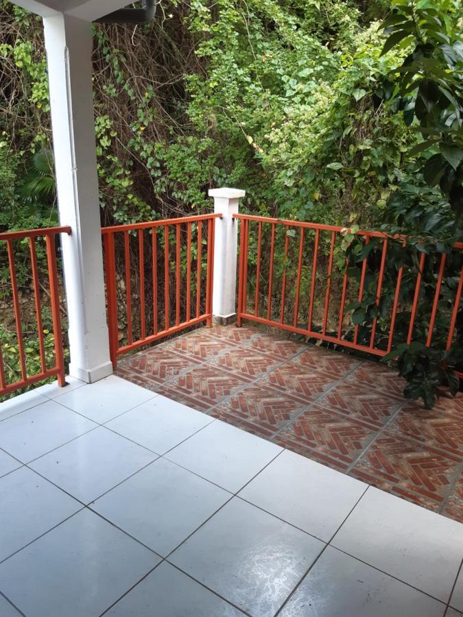 Chez Juju Villa Le Gosier  Exterior photo